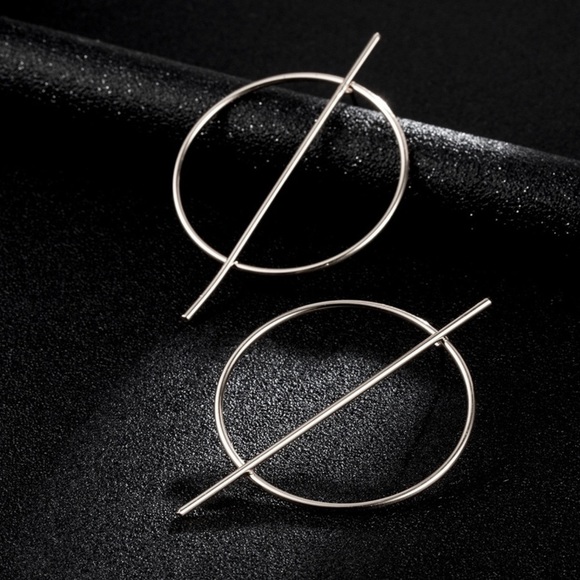 Any 2/$20! Large Silver Circle Vertical Bar Stud Earrings - Picture 2 of 8